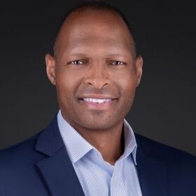 Clarence Hinton headshot