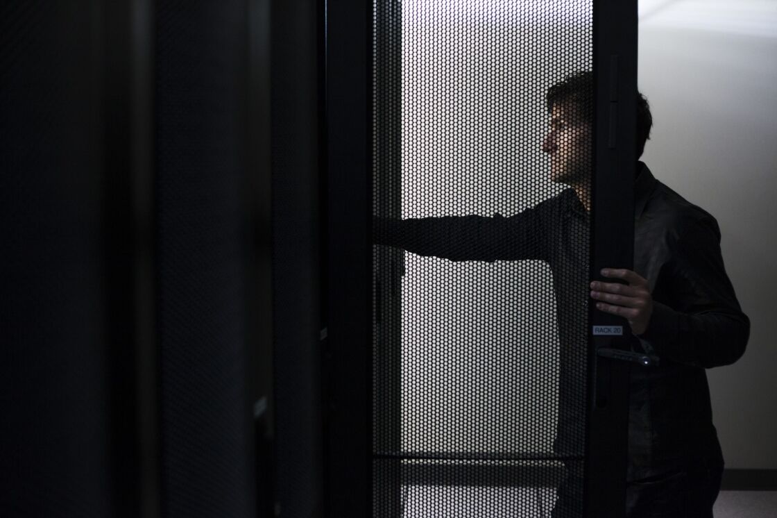 Tackling Insider Risk – Threats, Tech and Trust