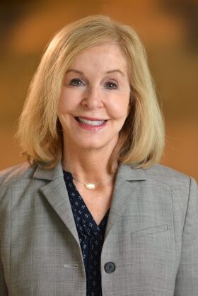 Maureen Stevens Headshot