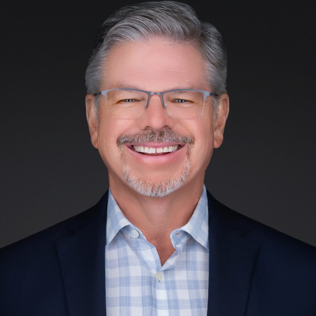 Toby O’Brien headshot
